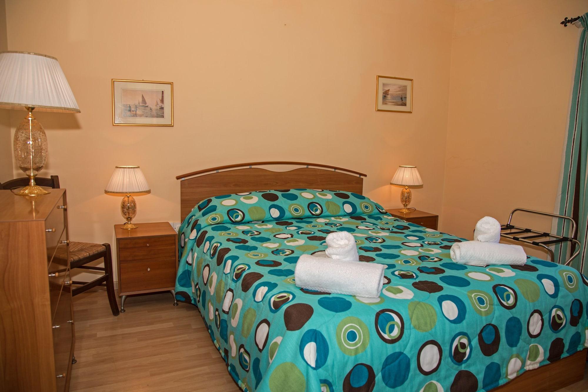 אפרטהוטל קאורה White Dolphin Complex מראה חיצוני תמונה