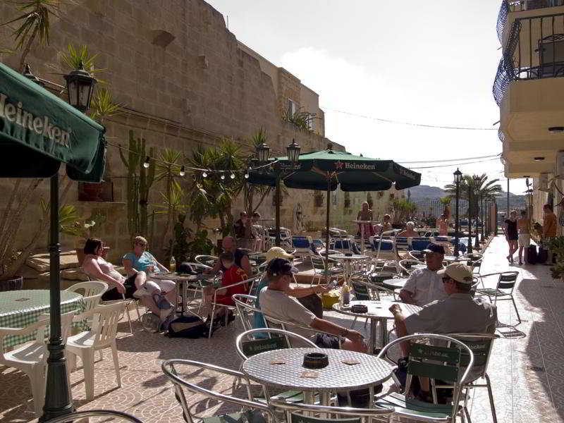 אפרטהוטל קאורה White Dolphin Complex מראה חיצוני תמונה