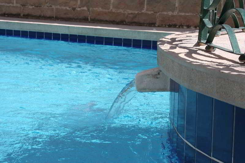 אפרטהוטל קאורה White Dolphin Complex מראה חיצוני תמונה