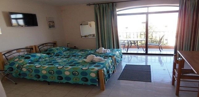 אפרטהוטל קאורה White Dolphin Complex מראה חיצוני תמונה
